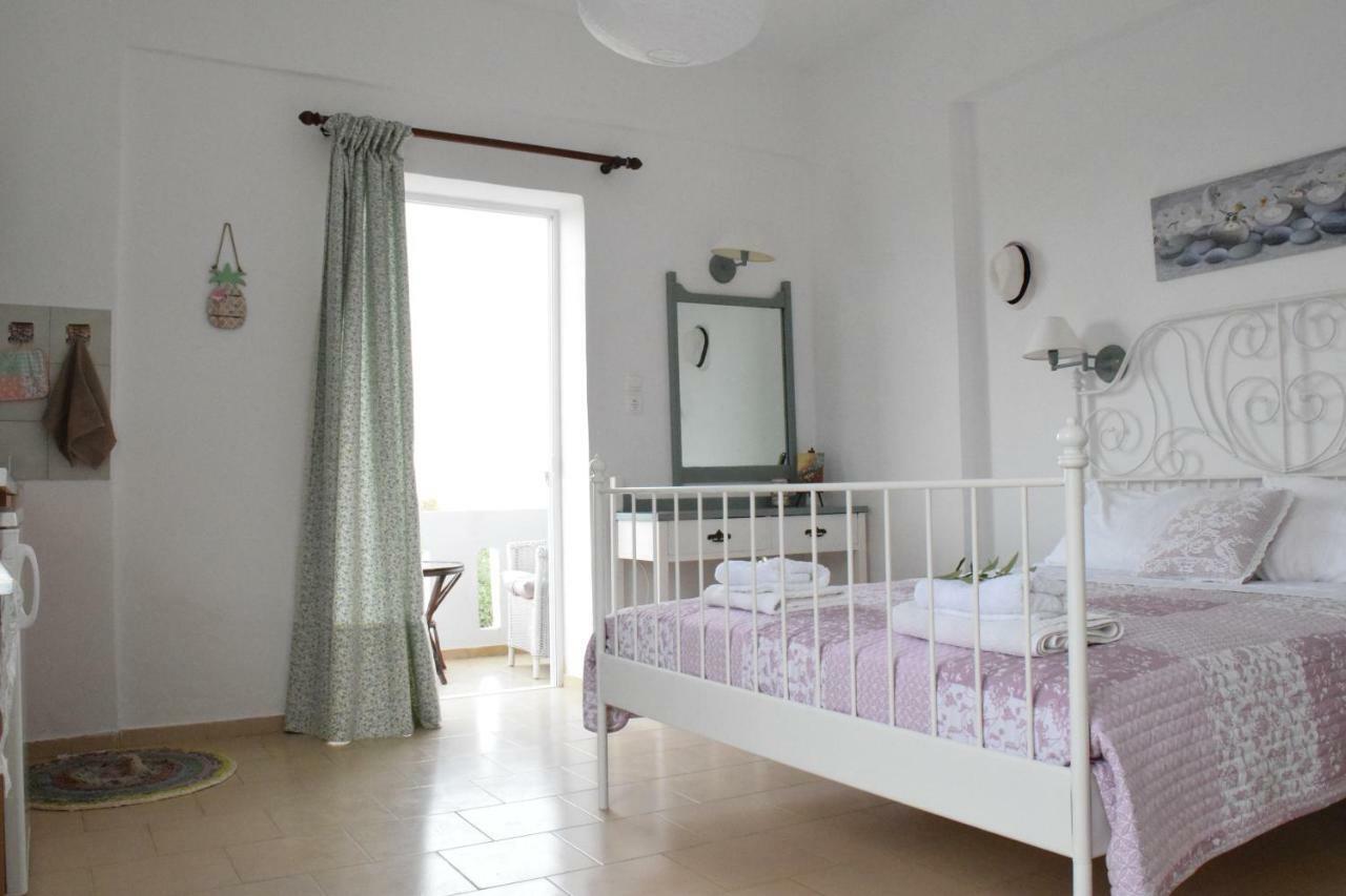 Romantic Apartment Adelianos Kampos Bagian luar foto
